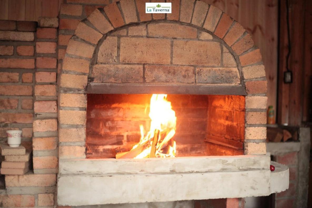 Pensiunea La Taverna Trăisteni 외부 사진