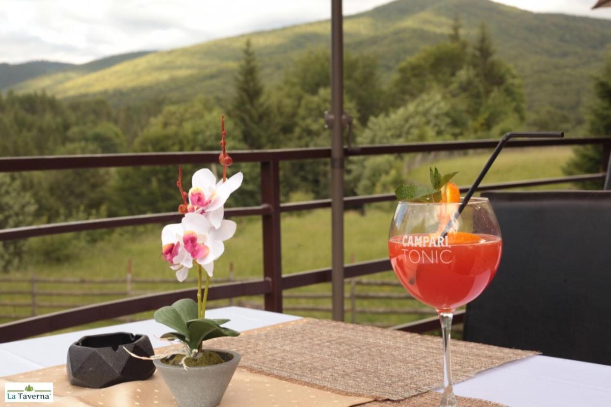 Pensiunea La Taverna Trăisteni 외부 사진