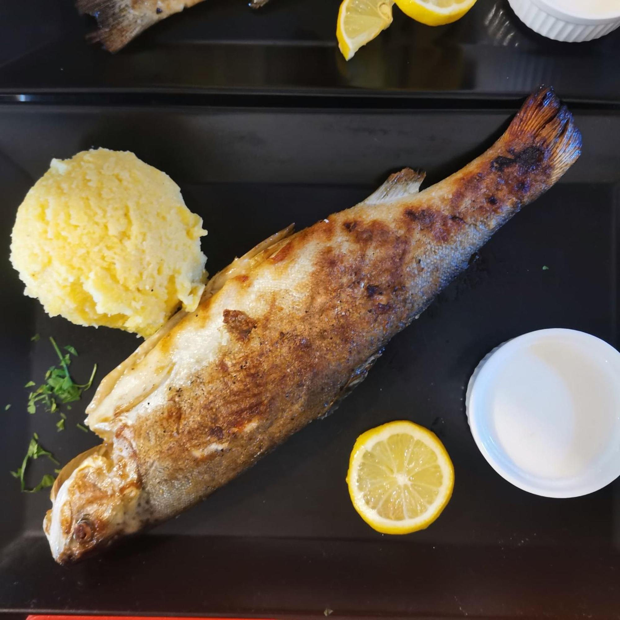 Pensiunea La Taverna Trăisteni 외부 사진