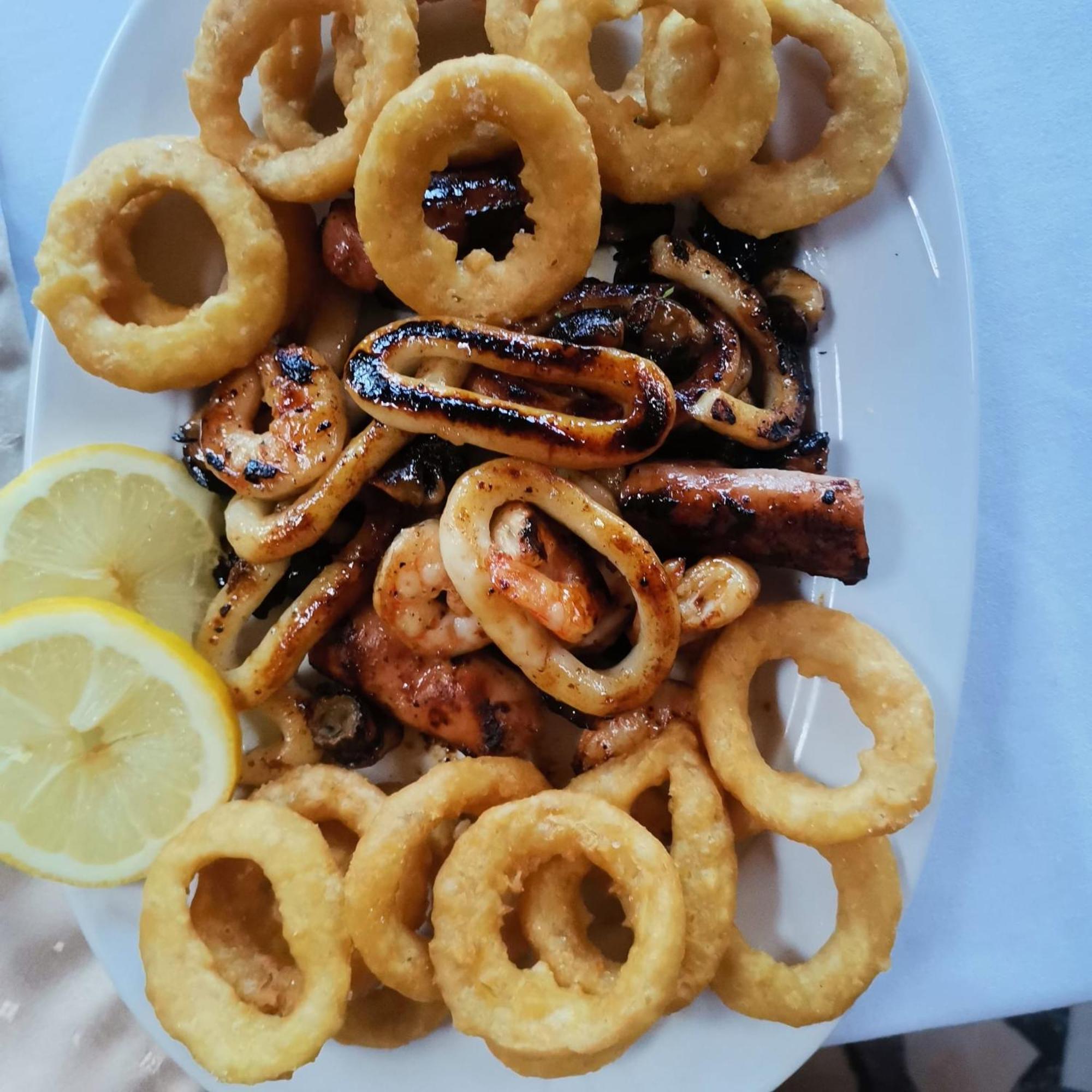 Pensiunea La Taverna Trăisteni 외부 사진
