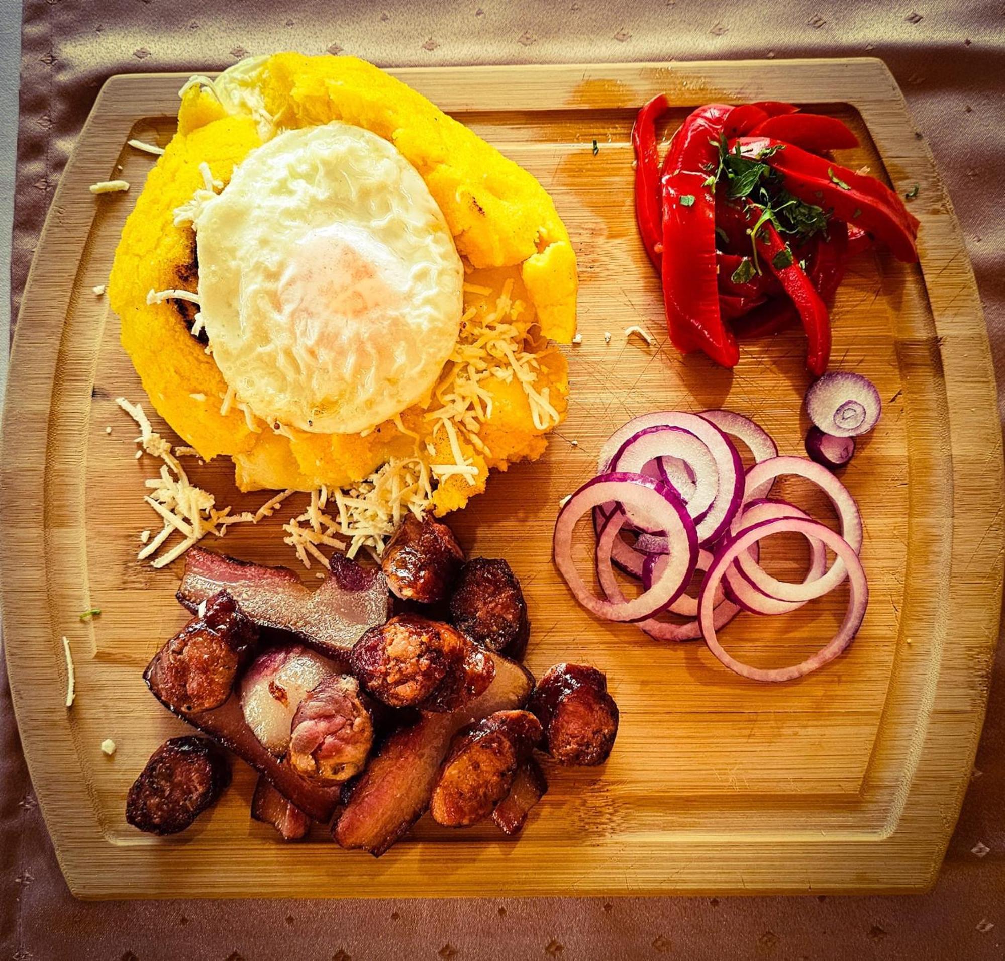 Pensiunea La Taverna Trăisteni 외부 사진